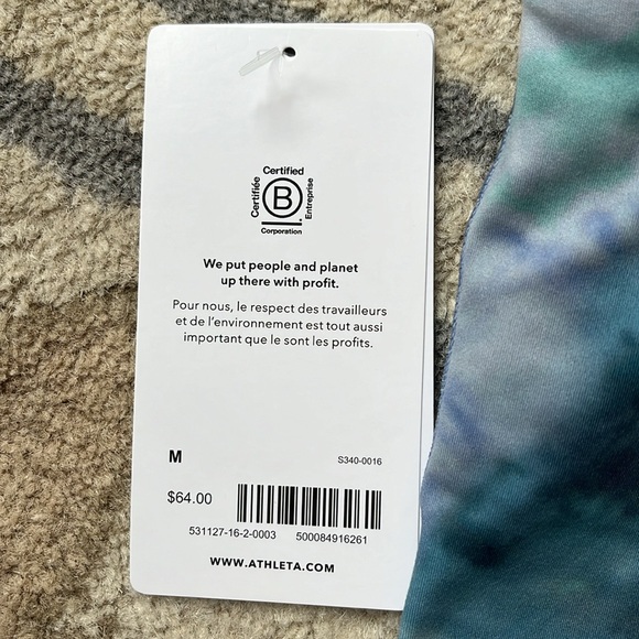 Athleta Conscious Crop Printed Top, Medium A-C - Picture 3 of 6